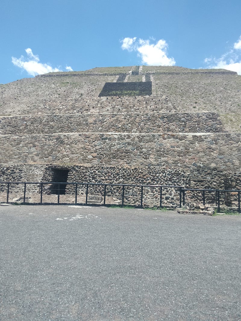 Pyramid of the Sun in Teotihuacán, Mexico