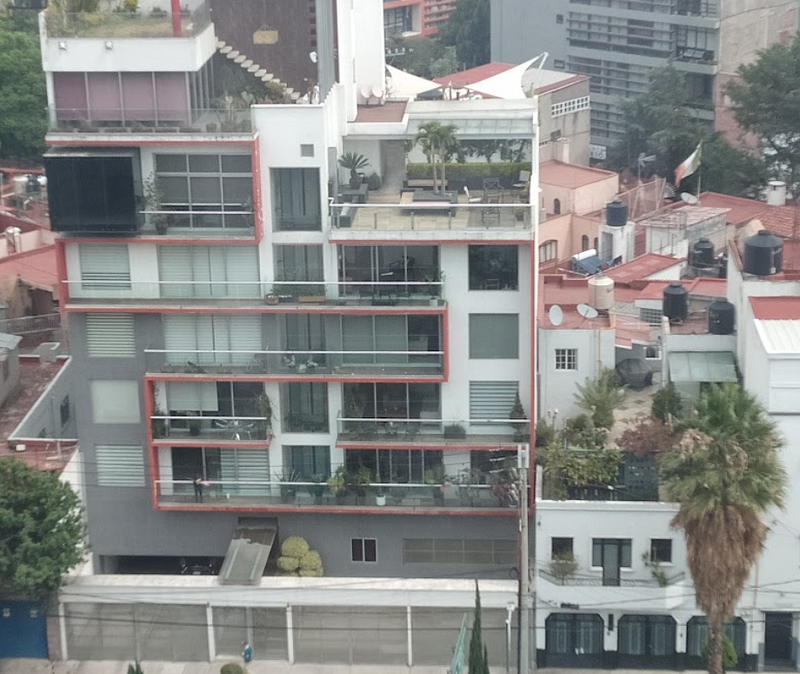 Apartment building in Napoles, Mexico City